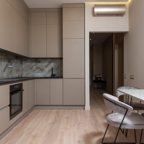 Reparación y arreglos de puertas de mueble de cocina Madrid norte
